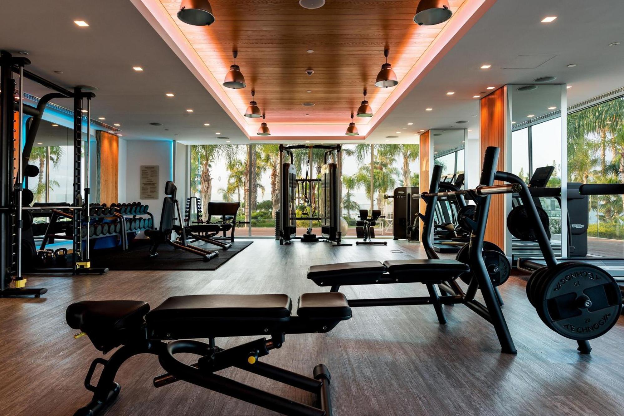 Parklane, A Luxury Collection Resort & Spa, Limassol Exterior photo The gym at the hotel