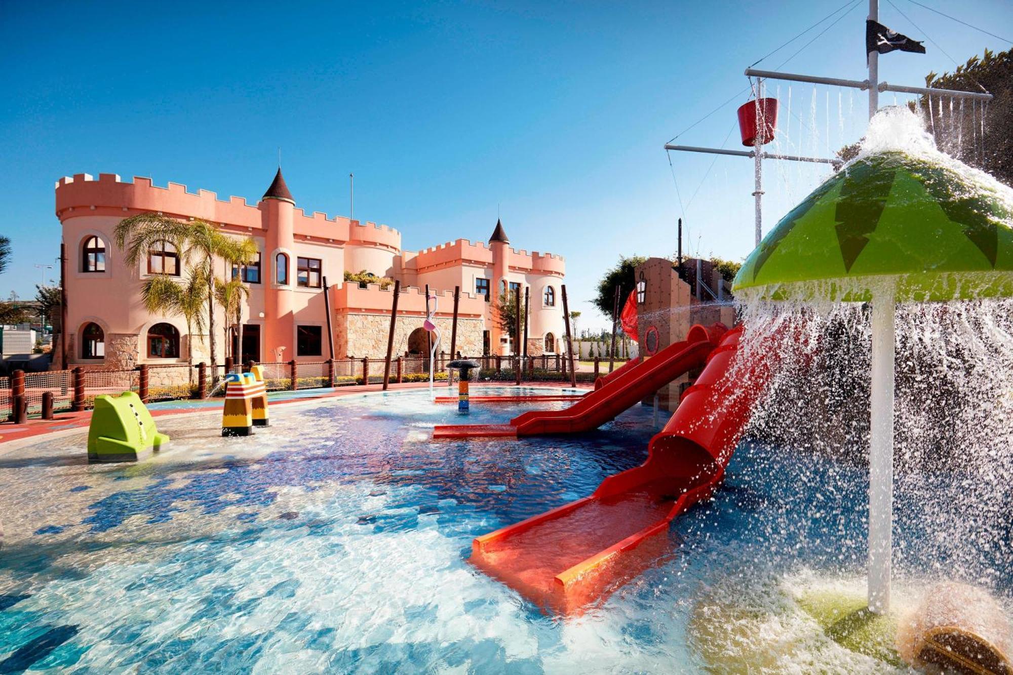 Parklane, A Luxury Collection Resort & Spa, Limassol Exterior photo Splash the Sun City Water Park