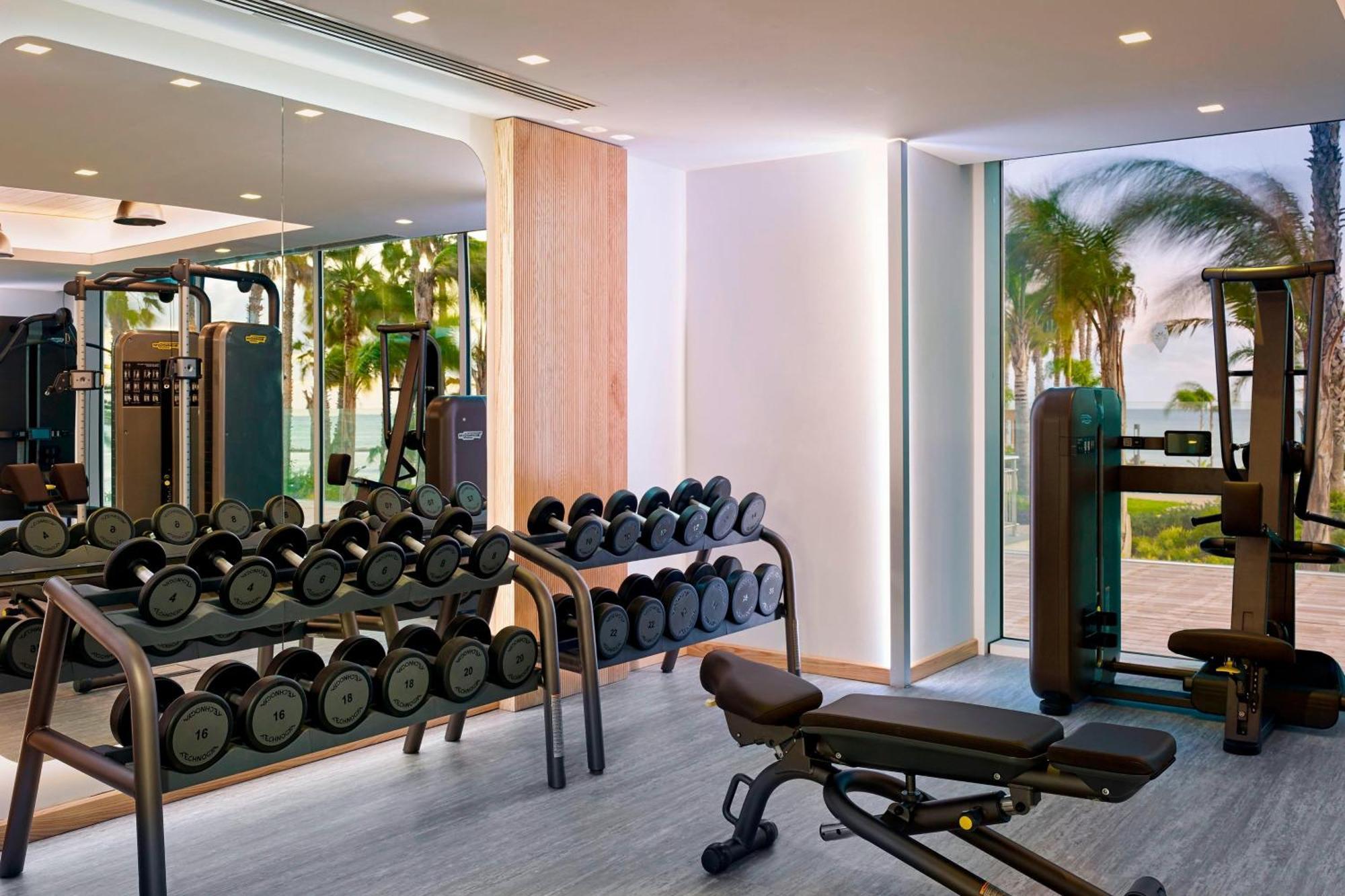 Parklane, A Luxury Collection Resort & Spa, Limassol Exterior photo The gym at the Westin